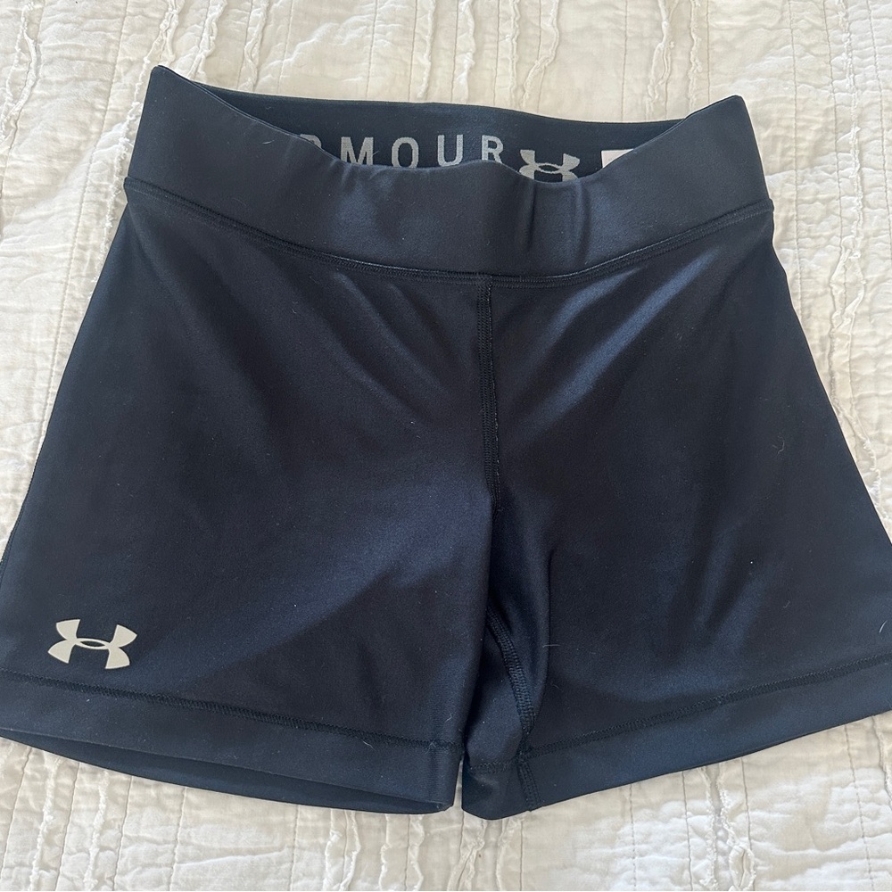 Under Armour Women's Black Compression Shorts - Heatgear
